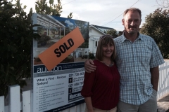 Happy Vendors on Auction Day